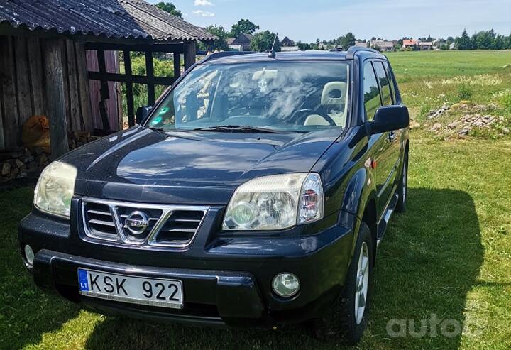 Nissan X-Trail T30 Crossover