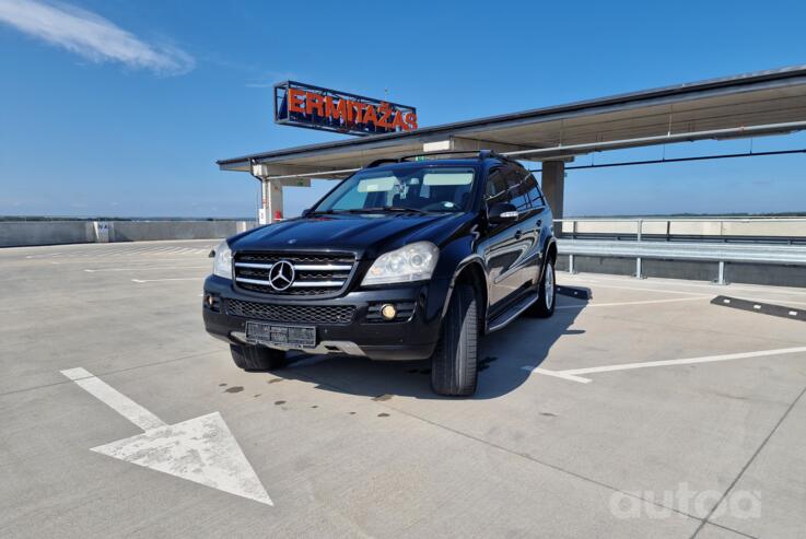 Mercedes-Benz GL-Class X164 SUV