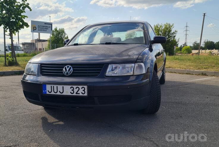 Volkswagen Passat B5 Sedan 4-doors