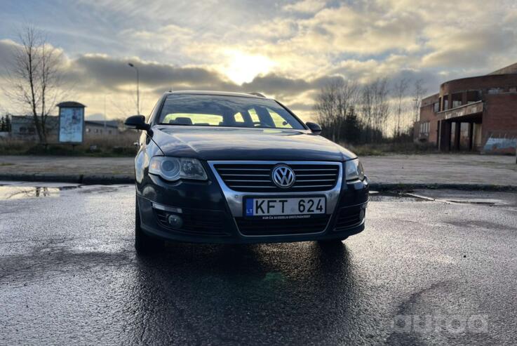 Volkswagen Passat B6 wagon 5-doors