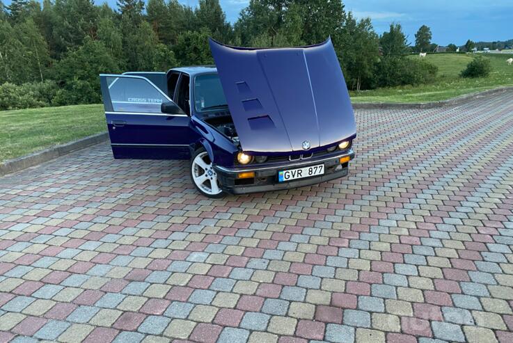 BMW 3 Series E30 Sedan 4-doors
