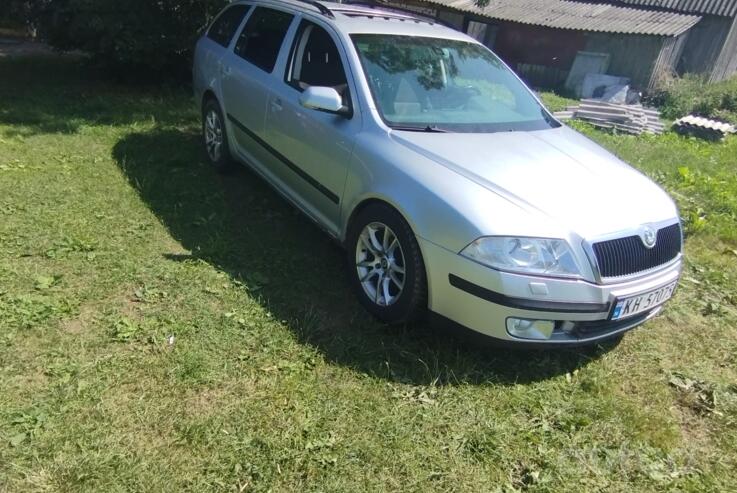 Skoda Octavia 2 generation [restyling] Combi wagon 5-doors