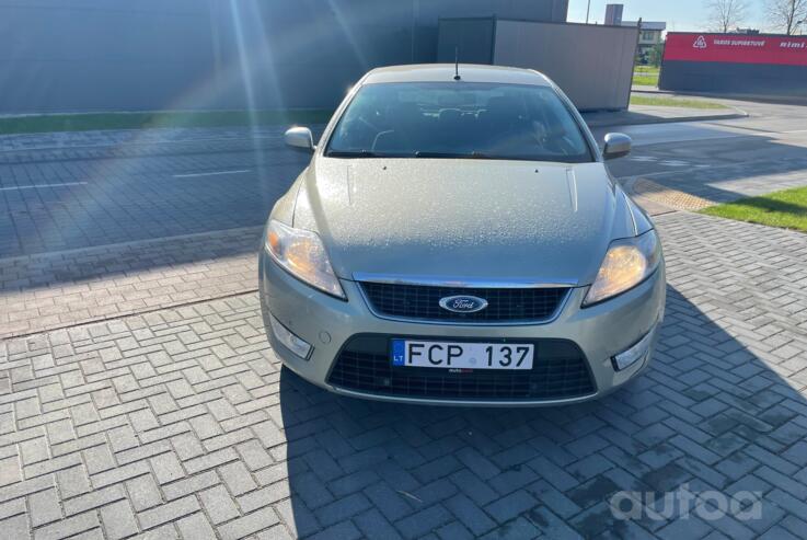 Ford Mondeo 4 generation Liftback
