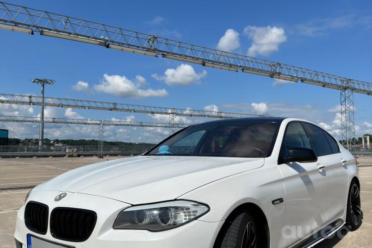 BMW 5 Series F07/F10/F11 Sedan