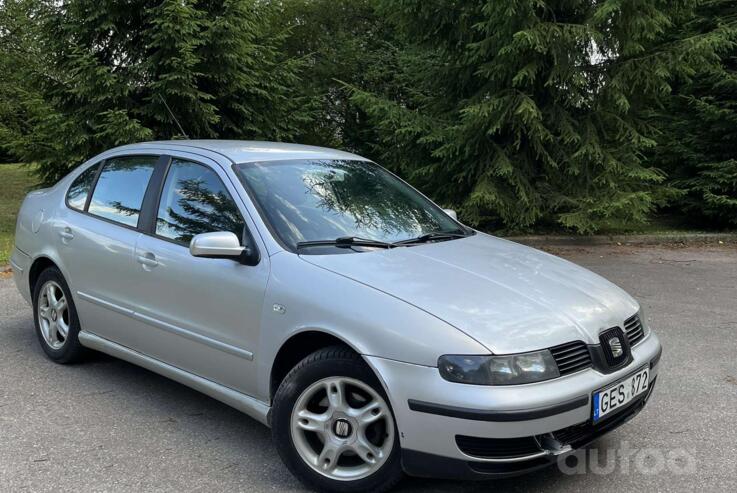 SEAT Toledo 2 generation Sedan