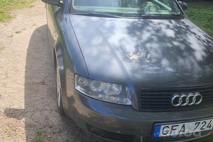 Audi A4 B6 Sedan