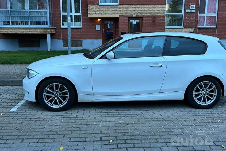 BMW 1 Series E81/E82/E87/E88 [restyling] Hatchback 3-doors