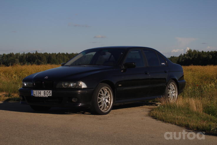BMW 5 Series E39 Sedan 4-doors
