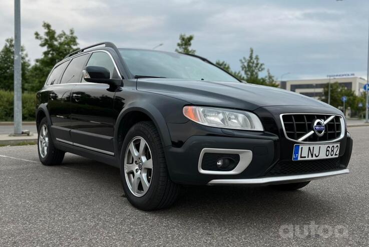 Volvo XC70 3 generation wagon
