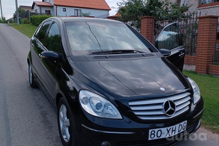 Mercedes-Benz B-Class W245 Hatchback