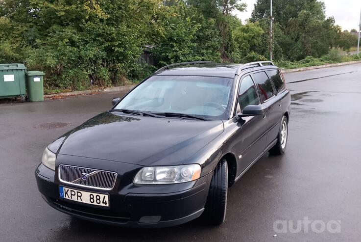 Volvo V70 2 generation [restyling] wagon 5-doors