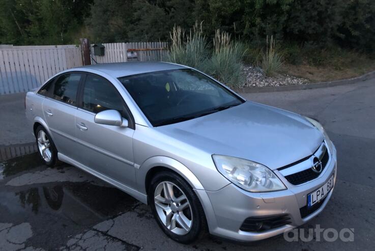Opel Vectra C [restyling] GTS hatchback 5-doors