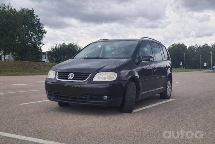 Volkswagen Touran 1 generation Minivan