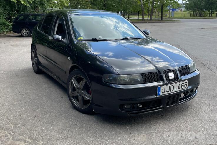 SEAT Leon 1 generation Hatchback