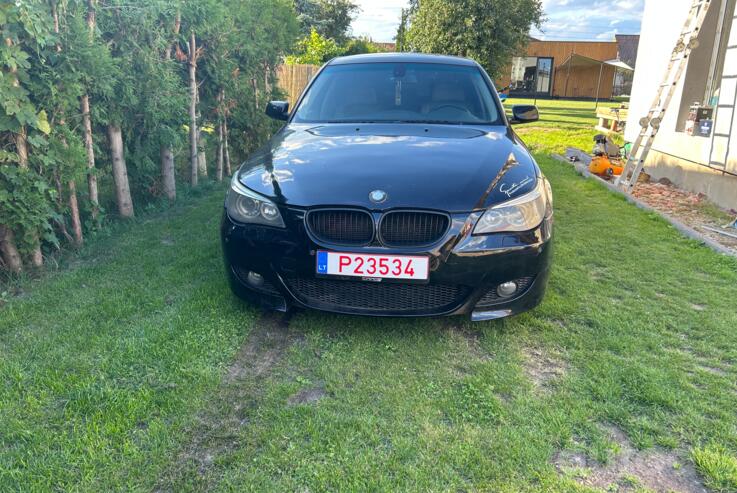 BMW 5 Series E60/E61 Sedan