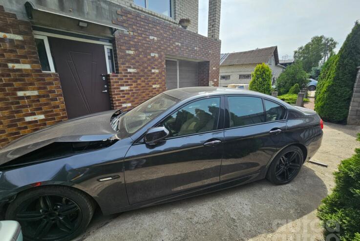 BMW 5 Series F07/F10/F11 Sedan