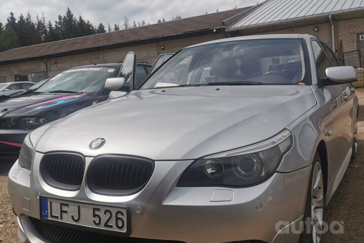 BMW 5 Series E60/E61 Touring wagon