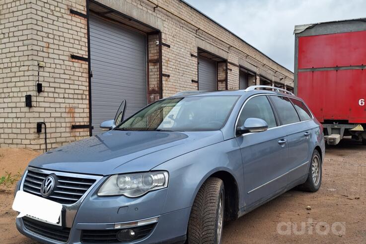 Volkswagen Passat B6 wagon 5-doors