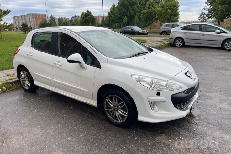 Peugeot 308 T7 [restyling] Hatchback