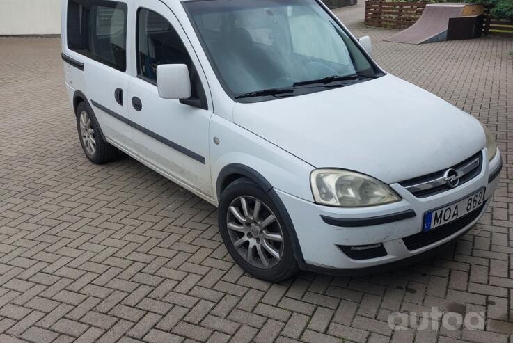 Opel Combo C [restyling] Tour minivan 4-doors