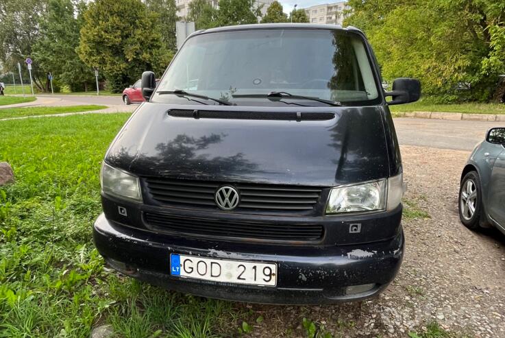 Volkswagen Multivan T4 Minivan