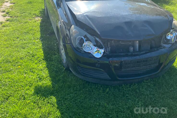 Opel Astra Family/H [restyling] Hatchback 5-doors