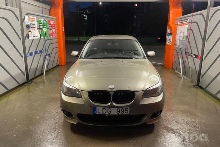 BMW 5 Series E60/E61 Sedan