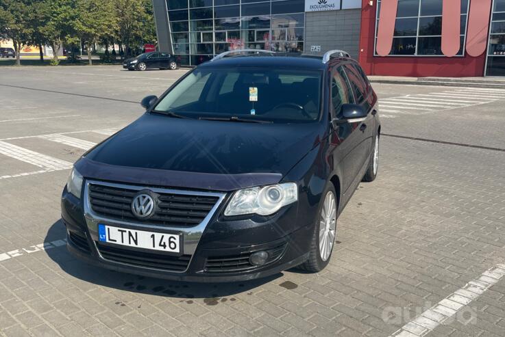 Volkswagen Passat B6 wagon 5-doors