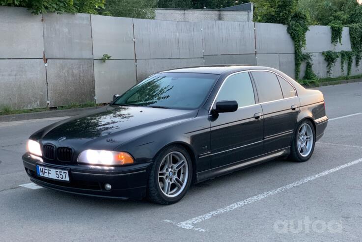 BMW 5 Series E39 [restyling] Sedan
