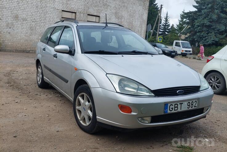 Ford Focus 1 generation wagon 5-doors