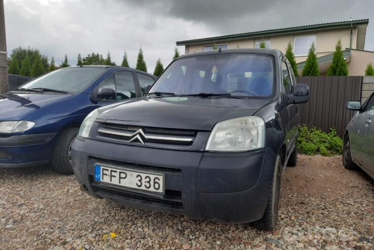 Citroen Berlingo 1 generation [restyling] First minivan