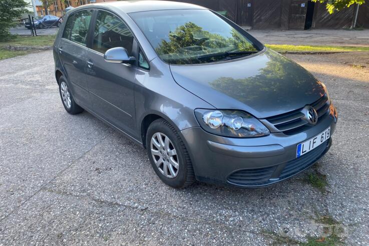 Volkswagen Golf Plus 1 generation