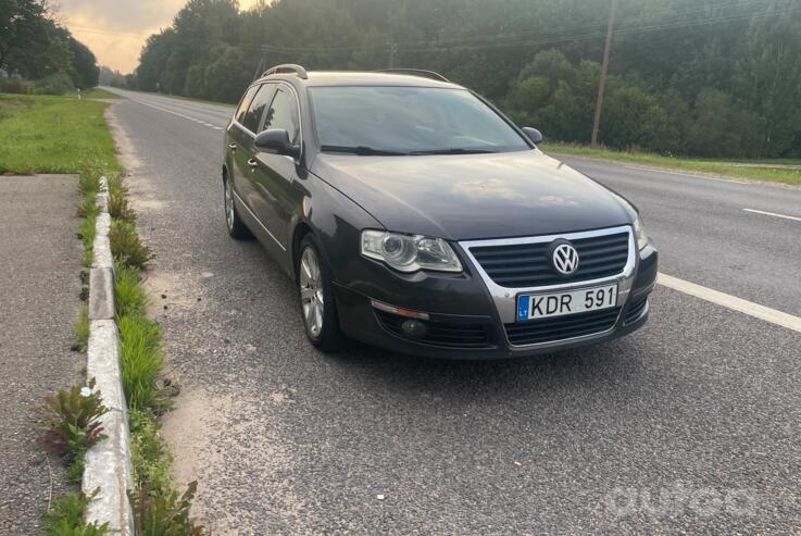 Volkswagen Passat B6 wagon 5-doors