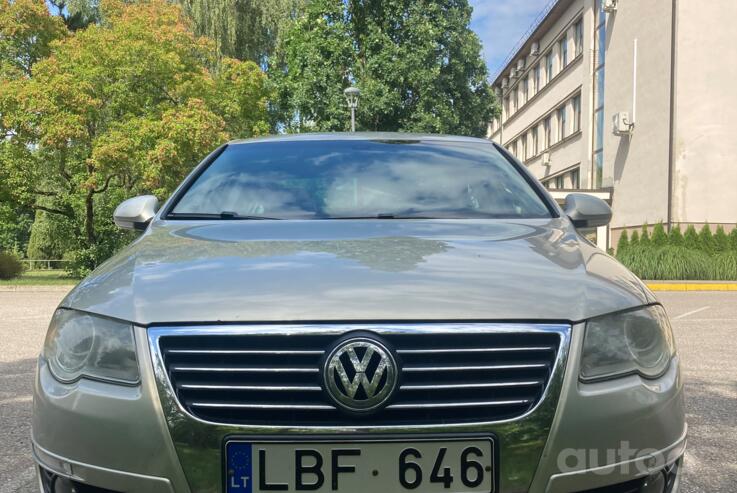 Volkswagen Passat B6 Sedan 4-doors