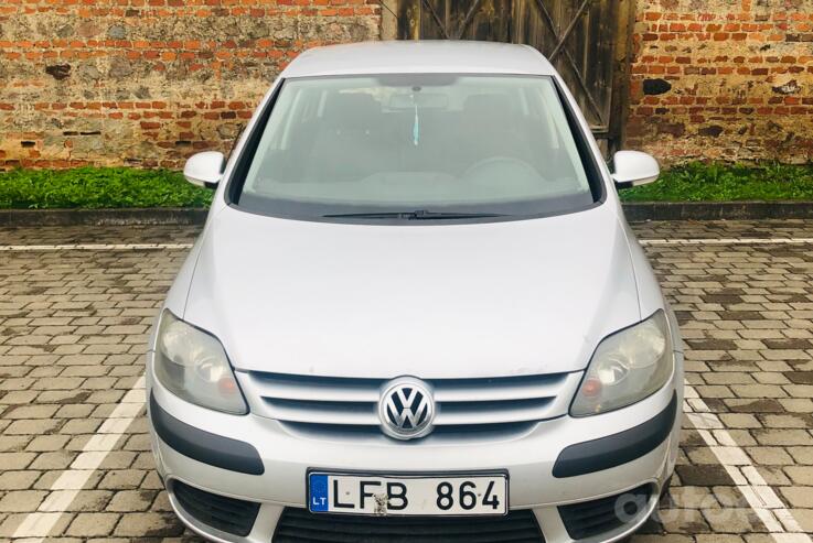 Volkswagen Golf Plus 1 generation
