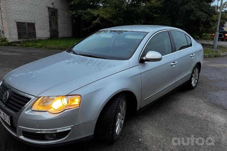 Volkswagen Passat B6 Sedan 4-doors
