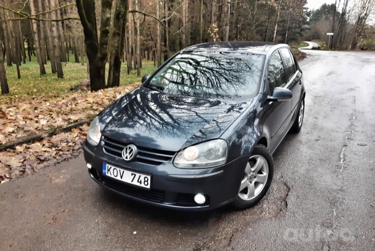 Volkswagen Golf 5 generation Hatchback 5-doors