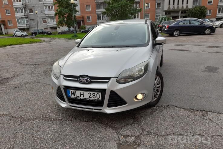 Ford Focus 3 generation Hatchback 5-doors