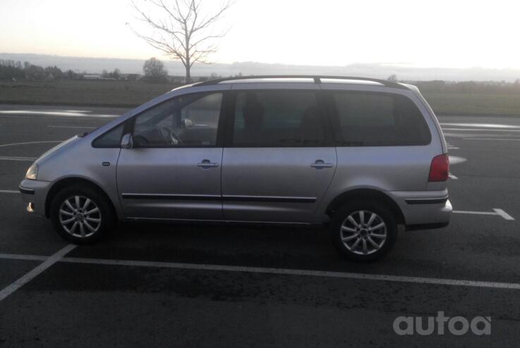 Volkswagen Sharan 1 generation [2th restyling] Minivan