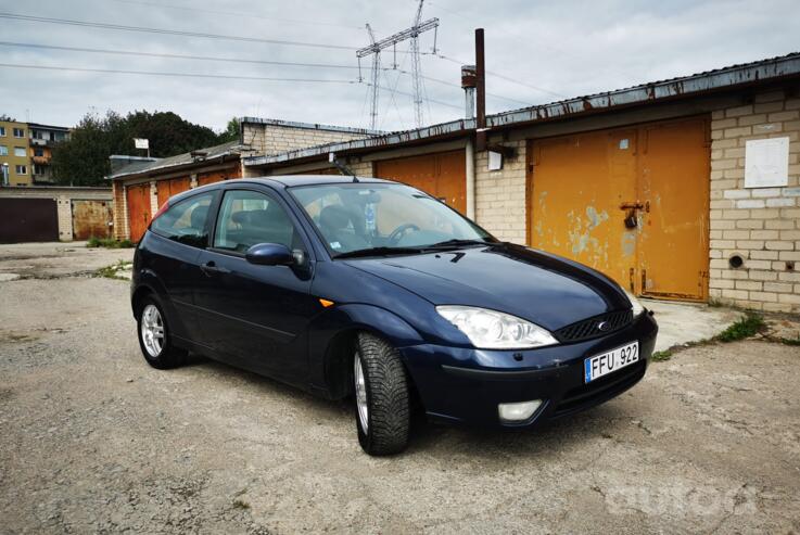 Ford Focus 1 generation Hatchback 3-doors