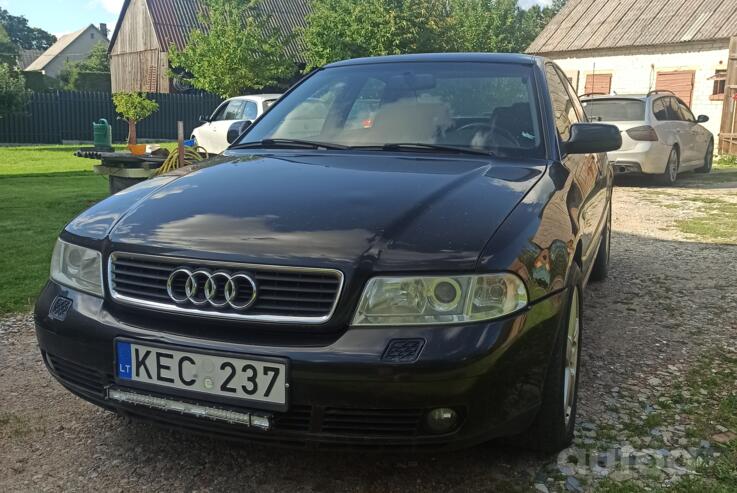 Audi A4 B5 [restyling] Sedan