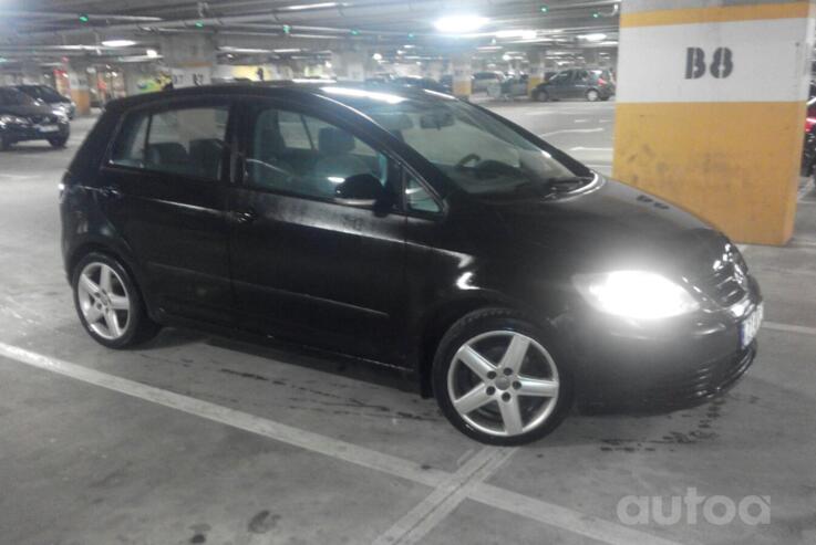 Volkswagen Golf Plus 1 generation