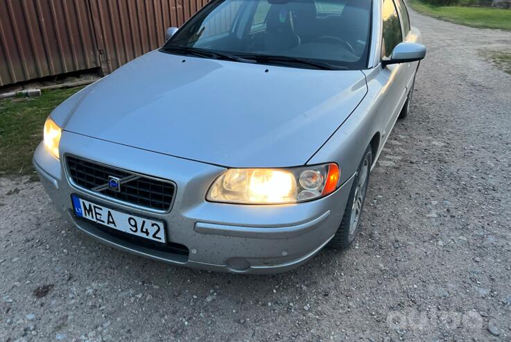 Volvo S60 1 generation [restyling] Sedan