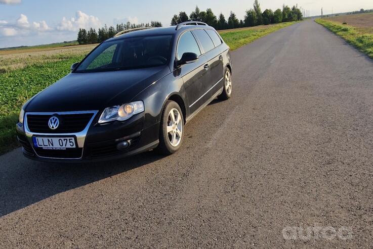 Volkswagen Passat B6 wagon 5-doors