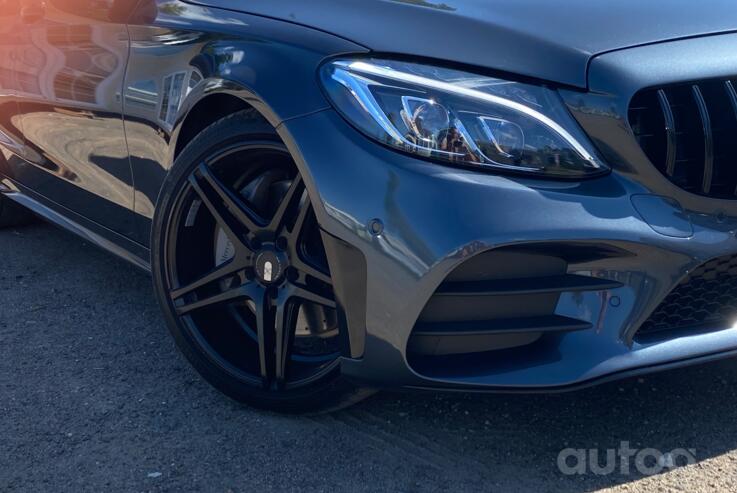 Mercedes-Benz C-Class W205/S205/C205 Sedan