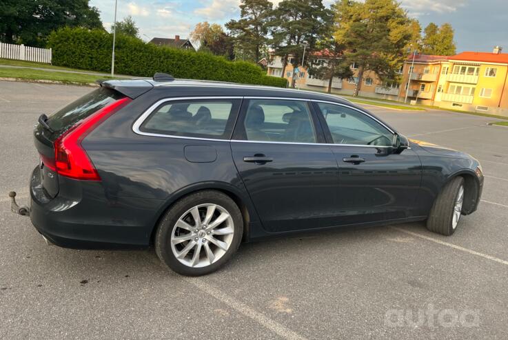 Volvo V90 2 generation Cross Country wagon