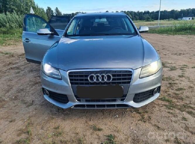 Audi A4 B8/8K wagon 5-doors