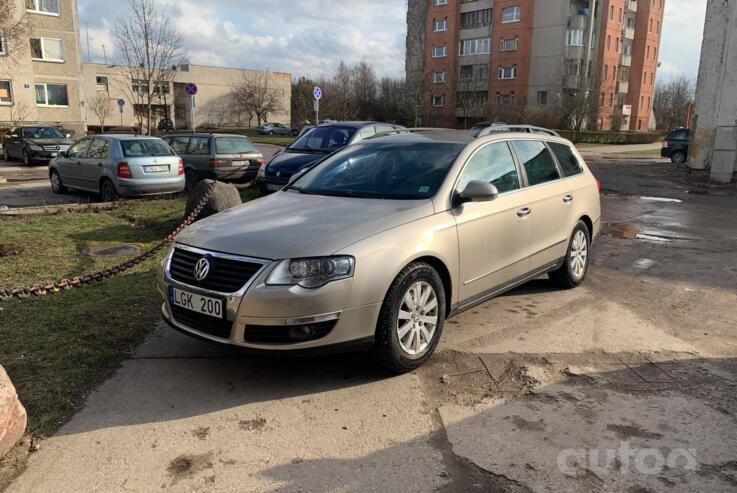 Volkswagen Passat B6 wagon 5-doors