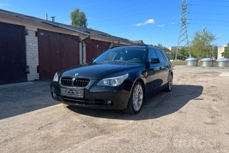 BMW 5 Series E60/E61 Touring wagon