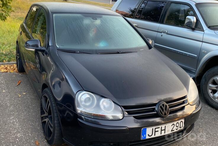 Volkswagen Golf 5 generation Hatchback 5-doors
